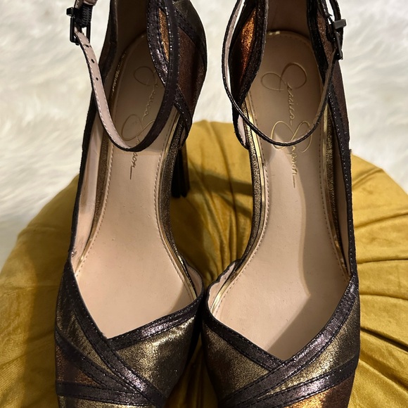 Metallic Heels - Picture 2 of 8